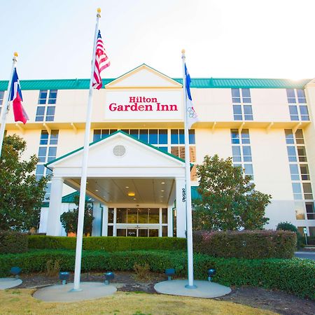 Hilton Garden Inn Dallas/Market Center Extérieur photo